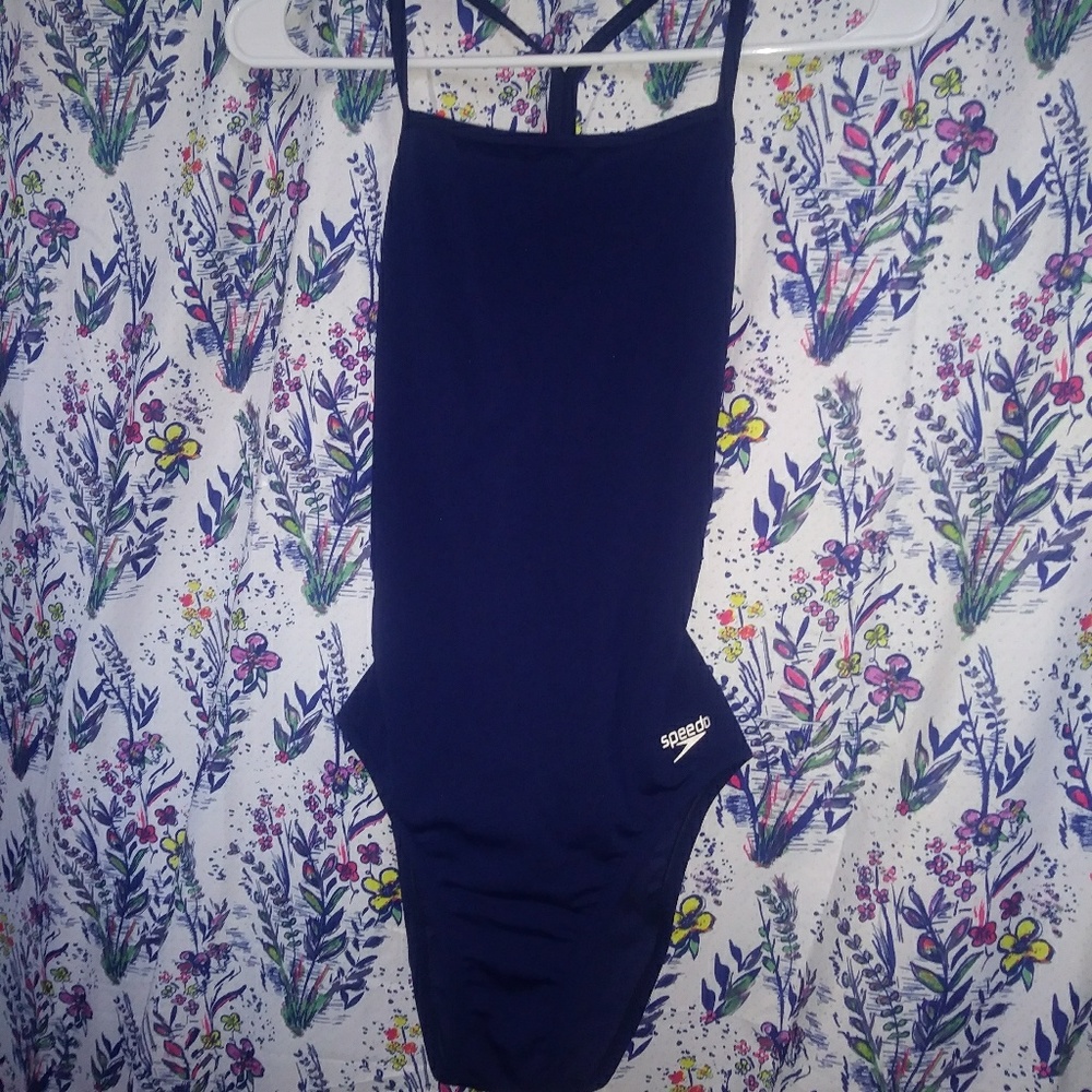 Speedo one piece bathing suit